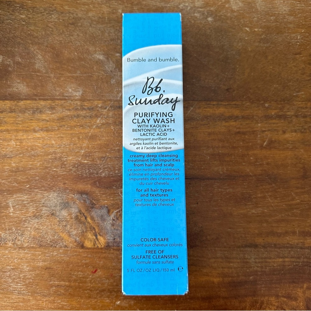 Bumble and bumble Blue‎ Purifying Clay Wash deep
Cleaning treatment